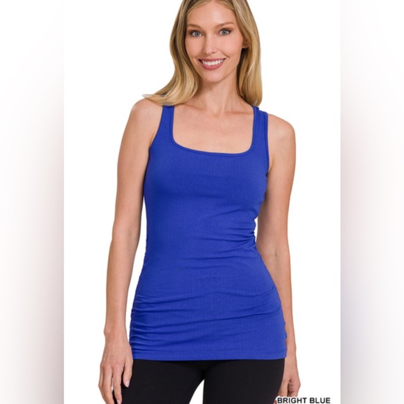 Side Ruched Tank Top in Green - Picture 2 of 3